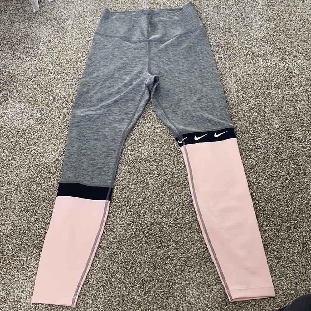 Nike leggings - Picture 1 of 1
